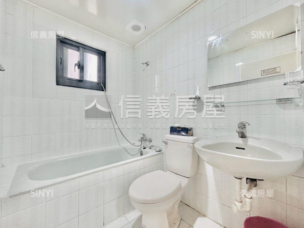 ＜新案＞次頂樓露臺視野戶房屋室內格局與周邊環境