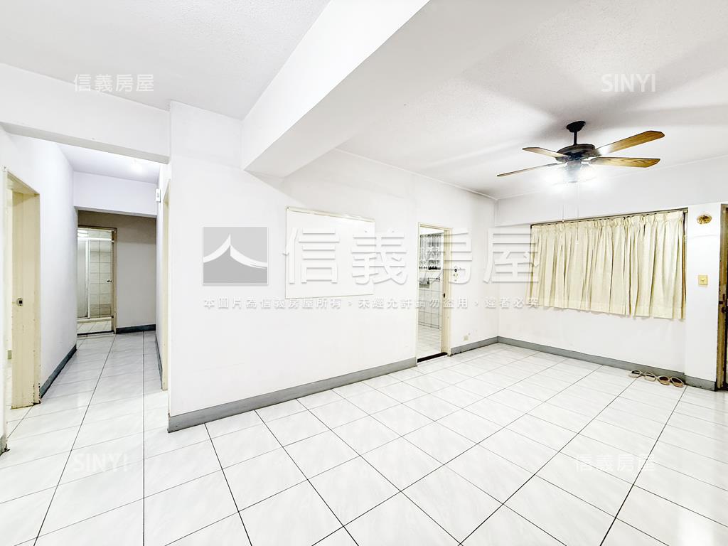 明德捷運文山華廈四房房屋室內格局與周邊環境