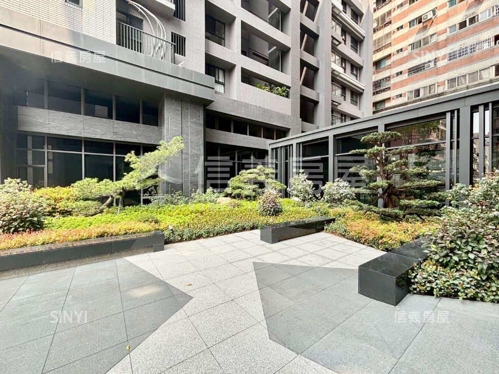 富宇上和苑三房平車房屋室內格局與周邊環境