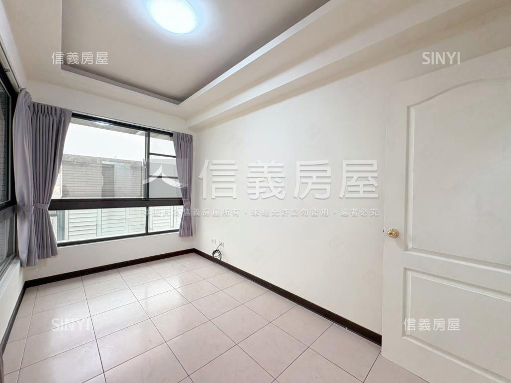 低總價百達翡翠採光２房房屋室內格局與周邊環境