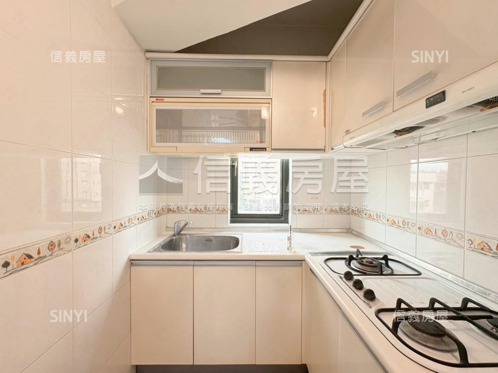 低總價百達翡翠採光２房房屋室內格局與周邊環境