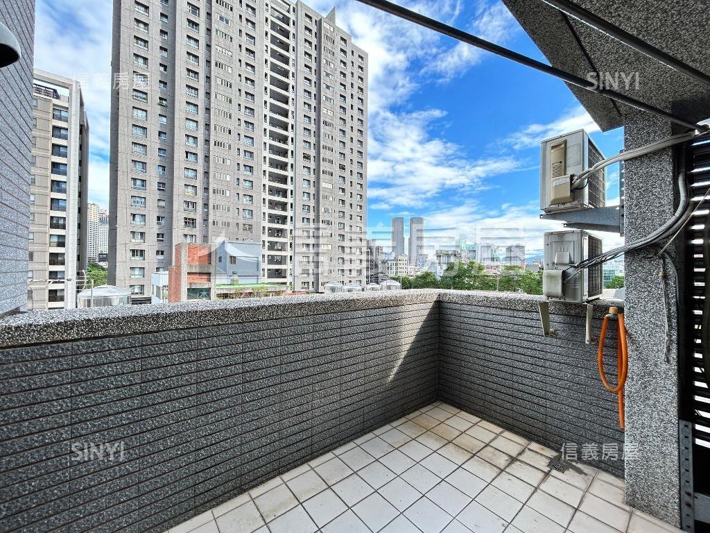 低總價百達翡翠採光２房房屋室內格局與周邊環境