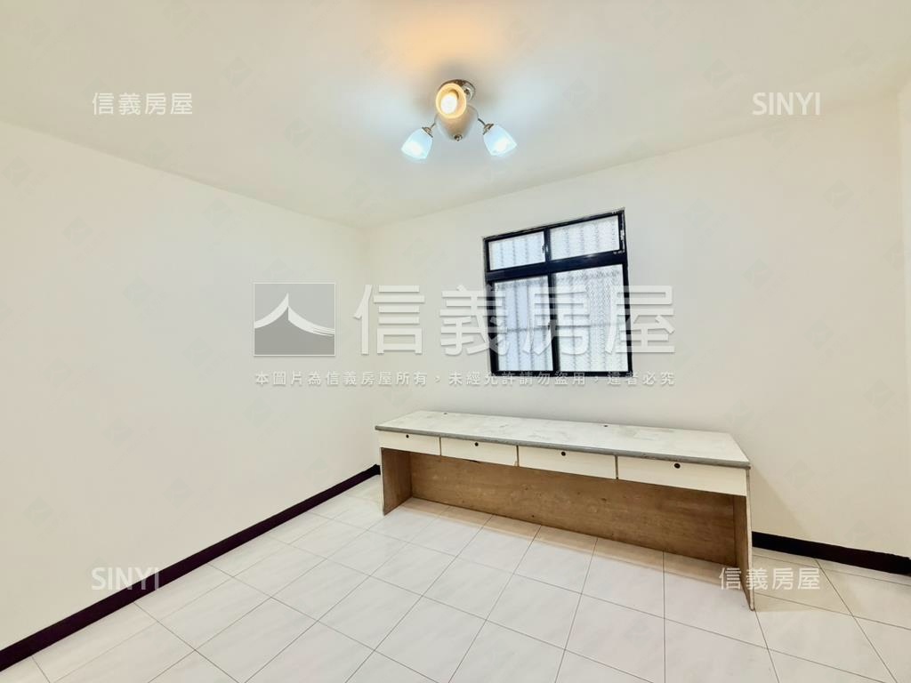 大業國小旁挑高透天房屋室內格局與周邊環境