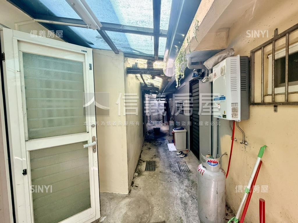 大業國小旁挑高透天房屋室內格局與周邊環境