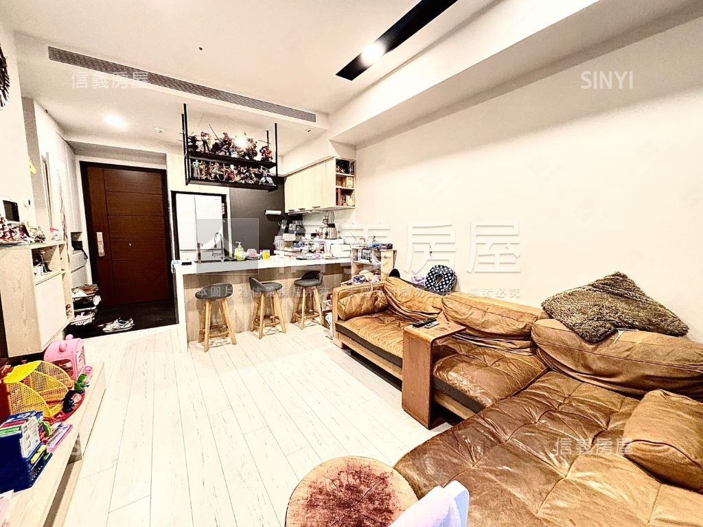 哲人德林★山景兩房車位房屋室內格局與周邊環境