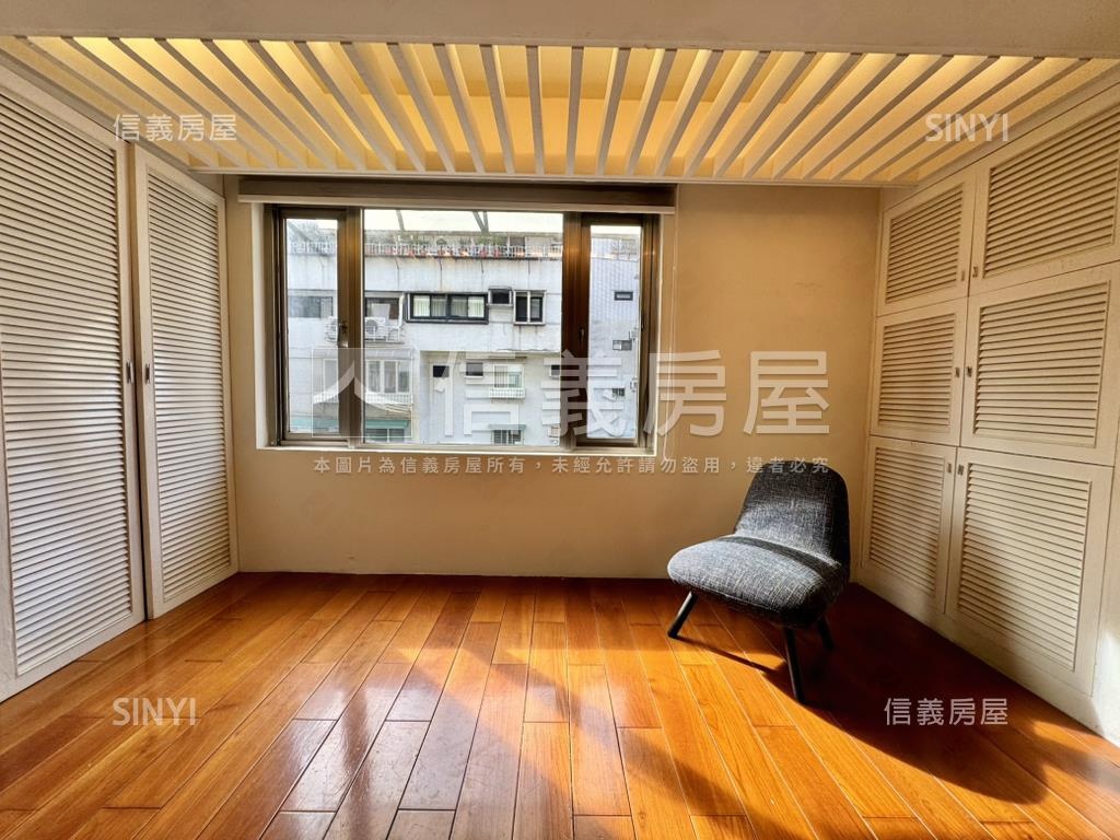 國泰華廈三房美屋房屋室內格局與周邊環境