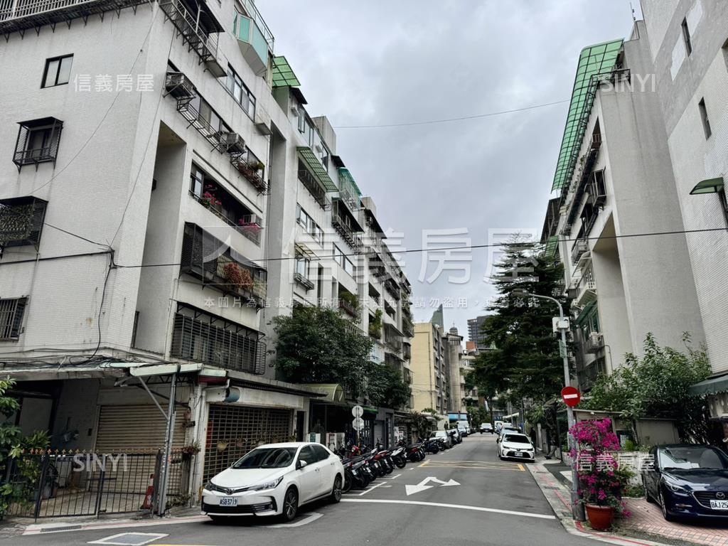 國泰華廈三房美屋房屋室內格局與周邊環境