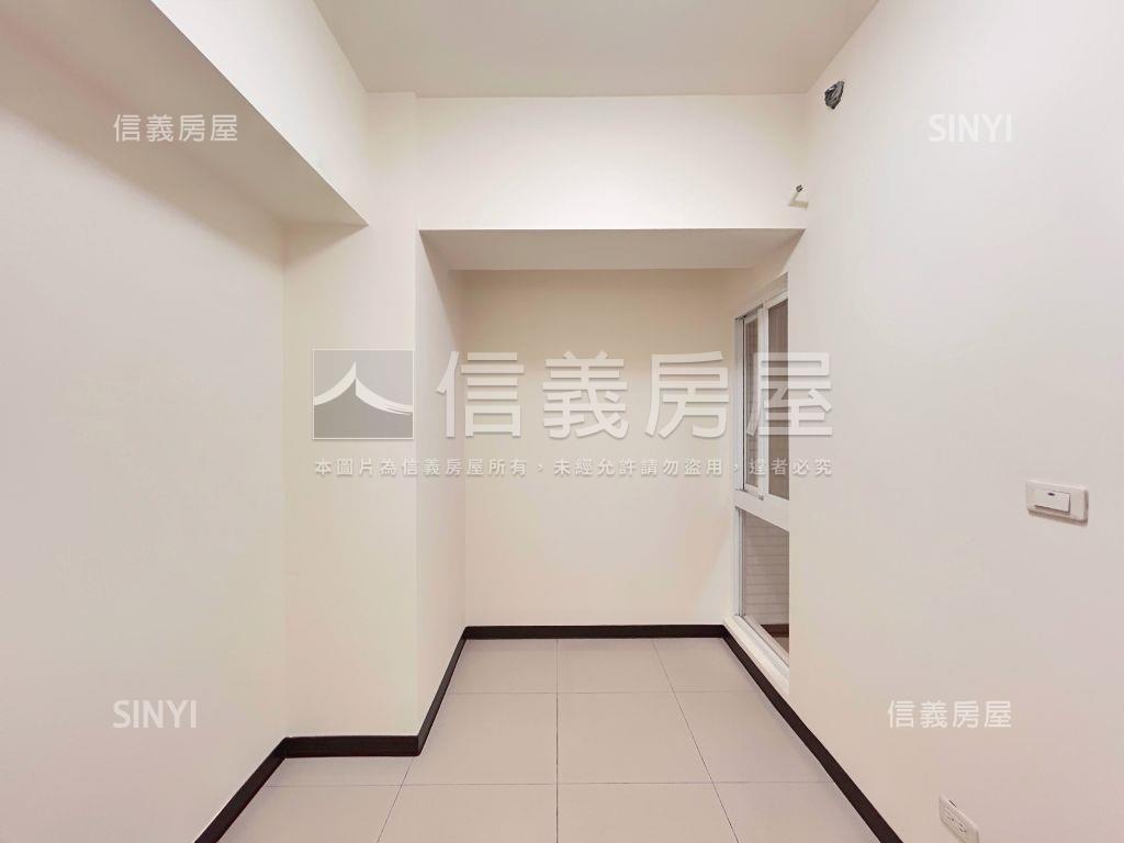 四季悅２房車位首購首選！房屋室內格局與周邊環境