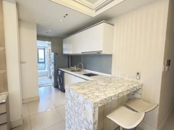 松勤新世界次高樓有坡車