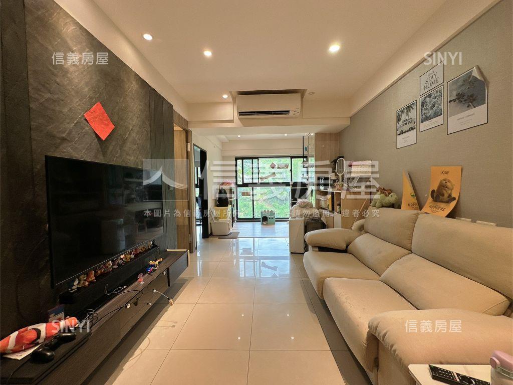 微美小丘精美兩房車位房屋室內格局與周邊環境