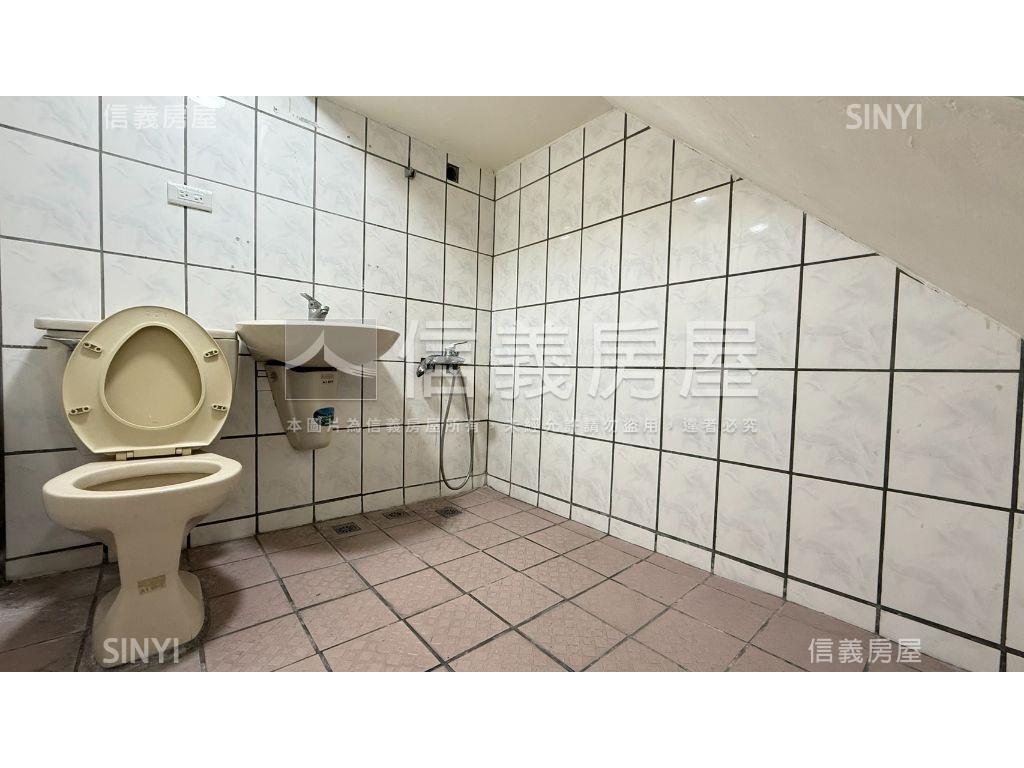 福星大地店住合一房屋室內格局與周邊環境