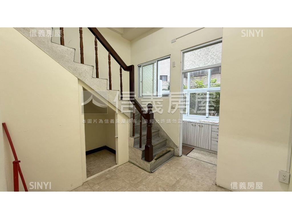 福星大地店住合一房屋室內格局與周邊環境