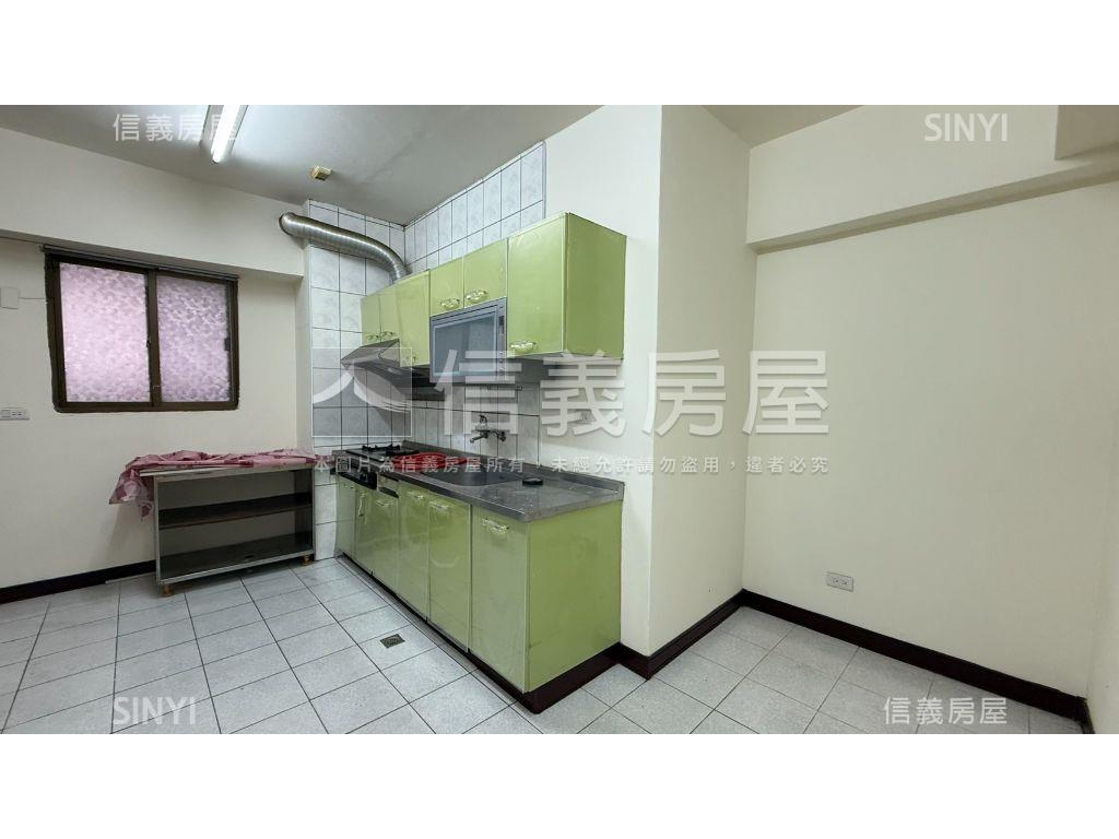 福星大地店住合一房屋室內格局與周邊環境