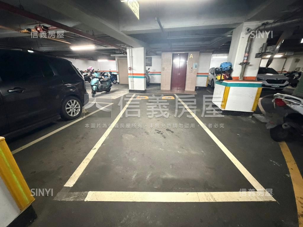 麗寶新傳次頂樓三房車位房屋室內格局與周邊環境