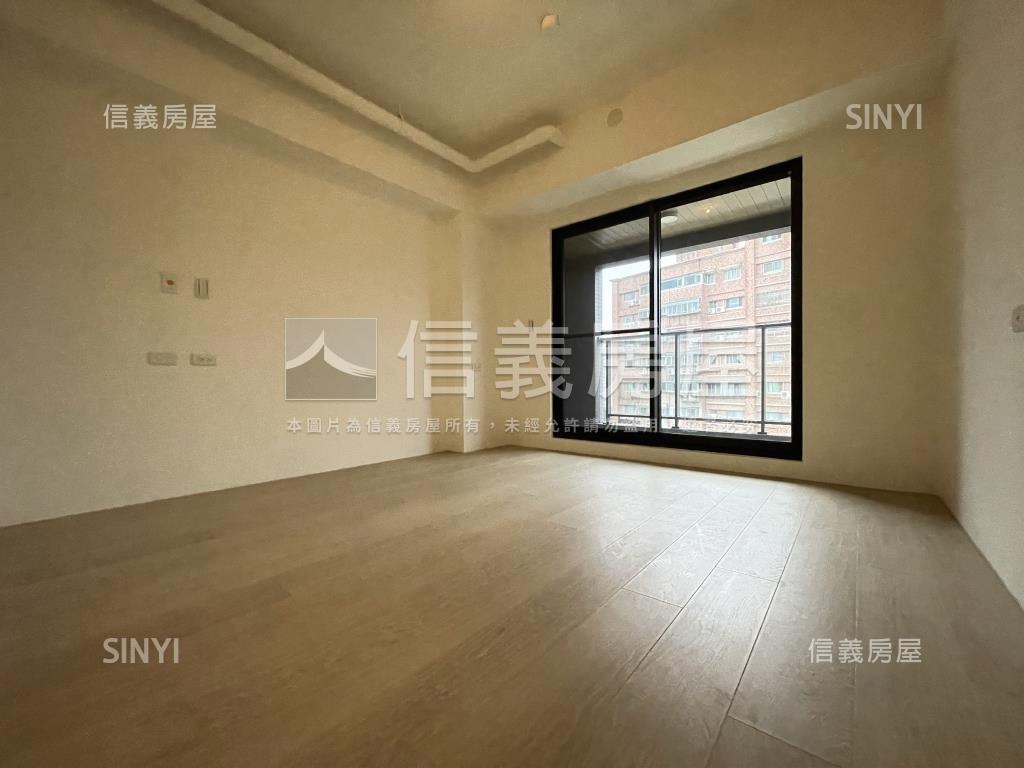 近南港．朗朗晴６全新三房房屋室內格局與周邊環境