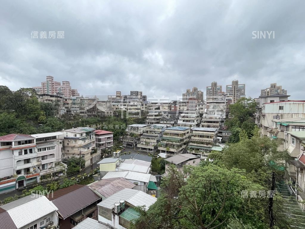 近南港．朗朗晴６全新三房房屋室內格局與周邊環境