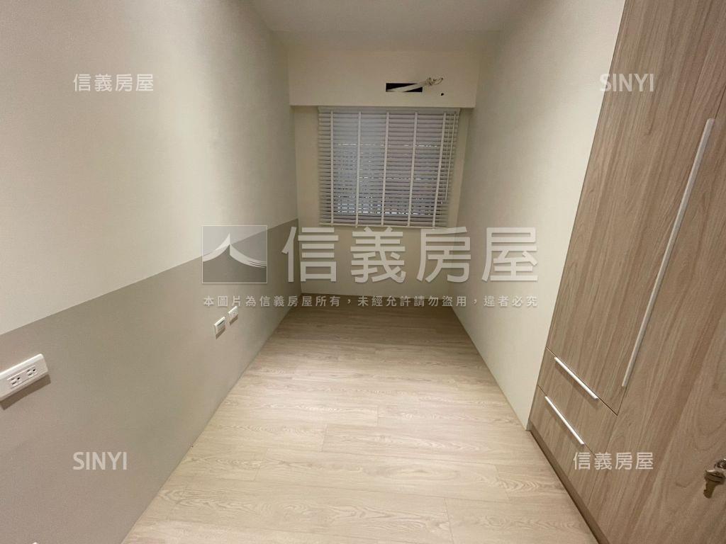 國泰２樓裝潢美宅房屋室內格局與周邊環境
