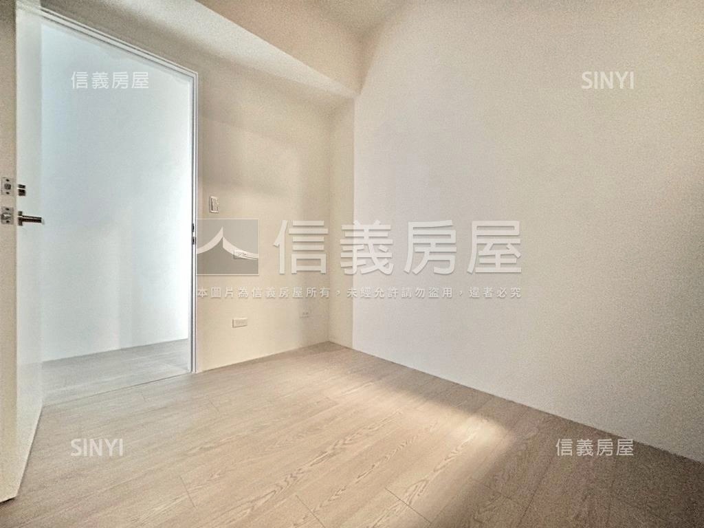 寶輝宜居陽台三房大車位房屋室內格局與周邊環境