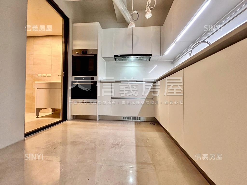 寶輝宜居陽台三房大車位房屋室內格局與周邊環境