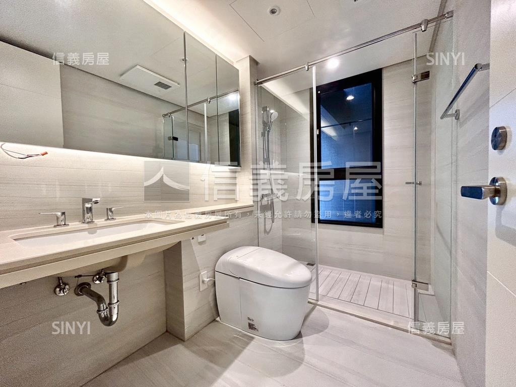 寶輝宜居陽台三房大車位房屋室內格局與周邊環境