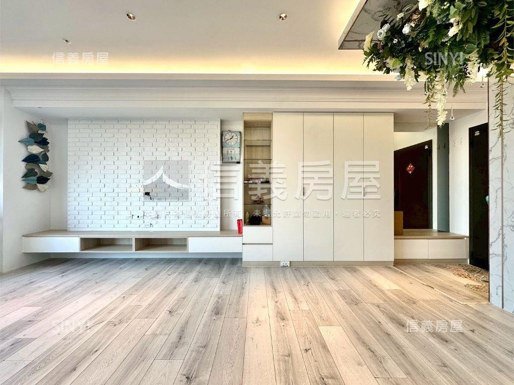 藍田公園景觀裝潢四房平車房屋室內格局與周邊環境