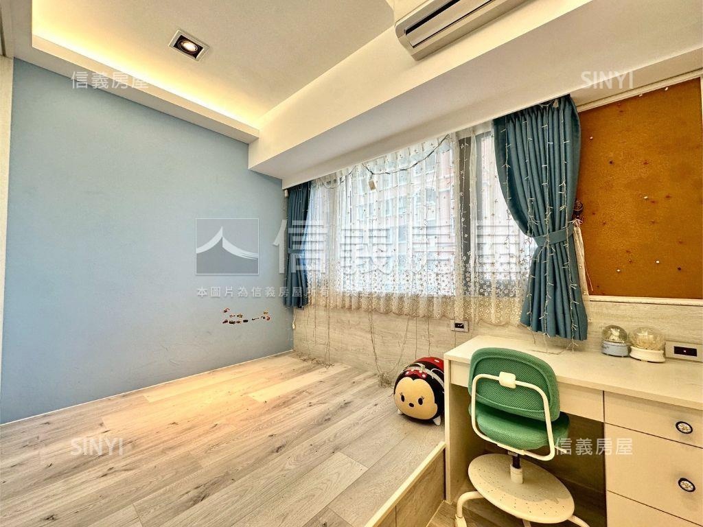 藍田公園景觀裝潢四房平車房屋室內格局與周邊環境