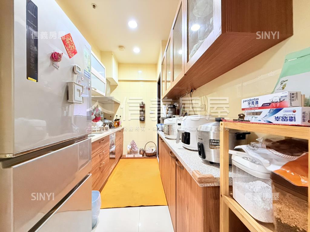 戀戀英國高樓雅致三房平車房屋室內格局與周邊環境