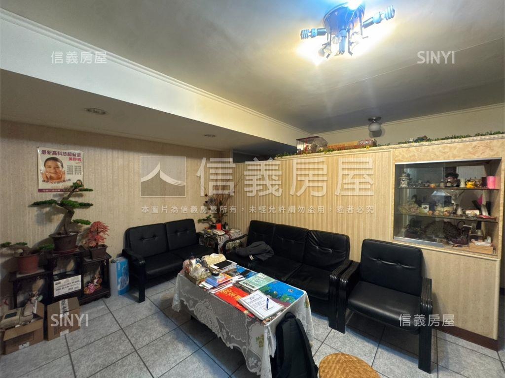 近清大工研院電梯華廈房屋室內格局與周邊環境