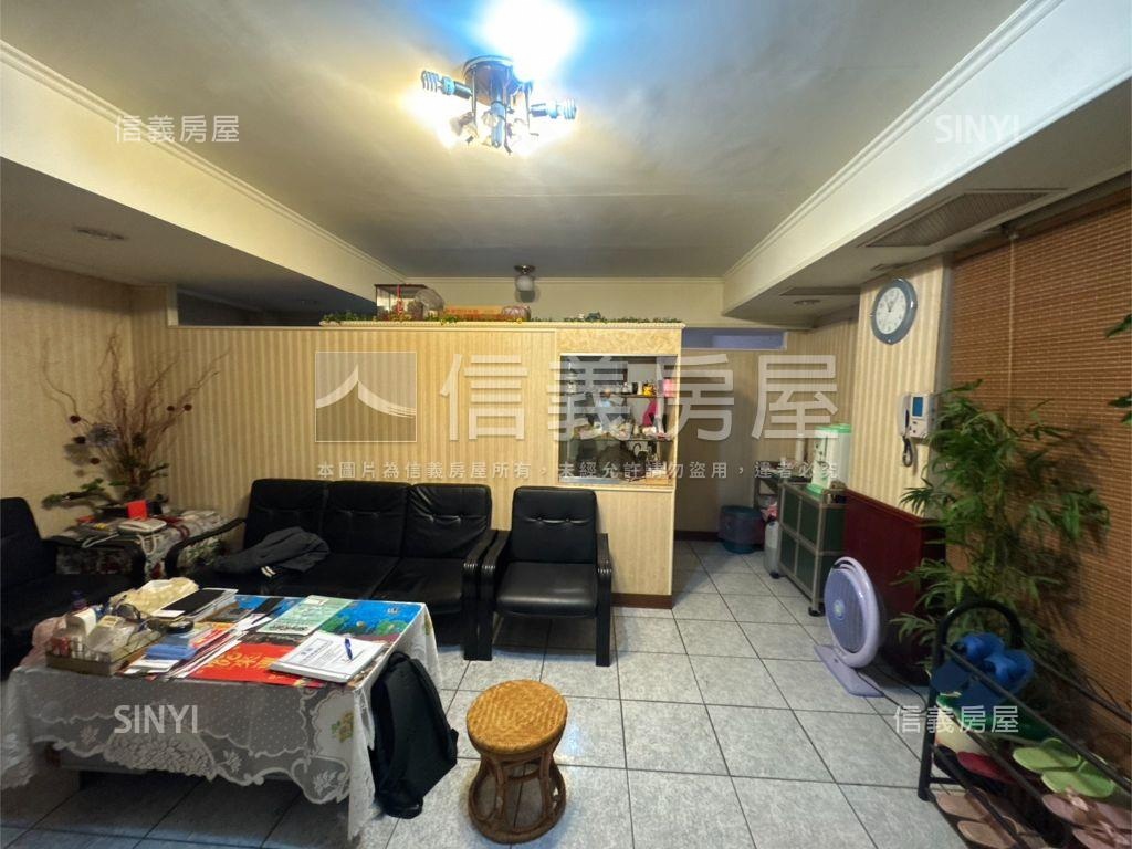 近清大工研院電梯華廈房屋室內格局與周邊環境