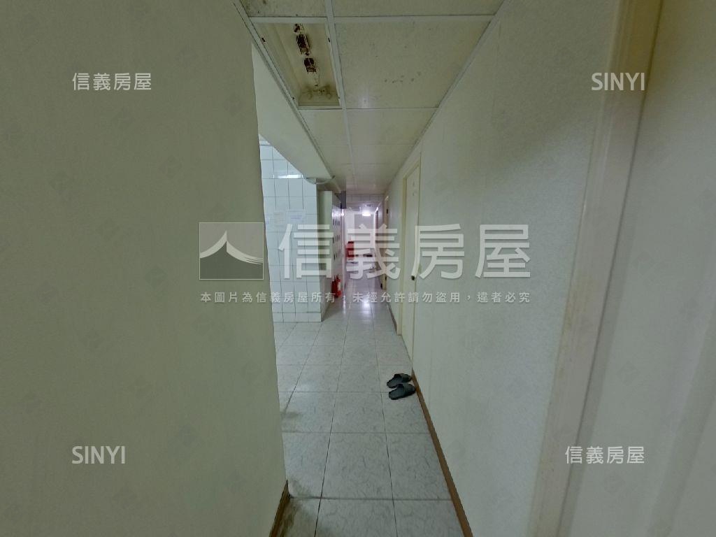 培英大坪數電梯大樓房屋室內格局與周邊環境