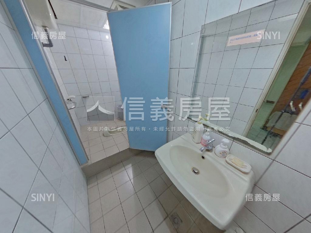 培英大坪數電梯大樓房屋室內格局與周邊環境