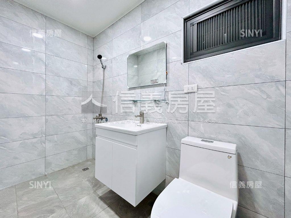 近一中篤行路上金店面房屋室內格局與周邊環境