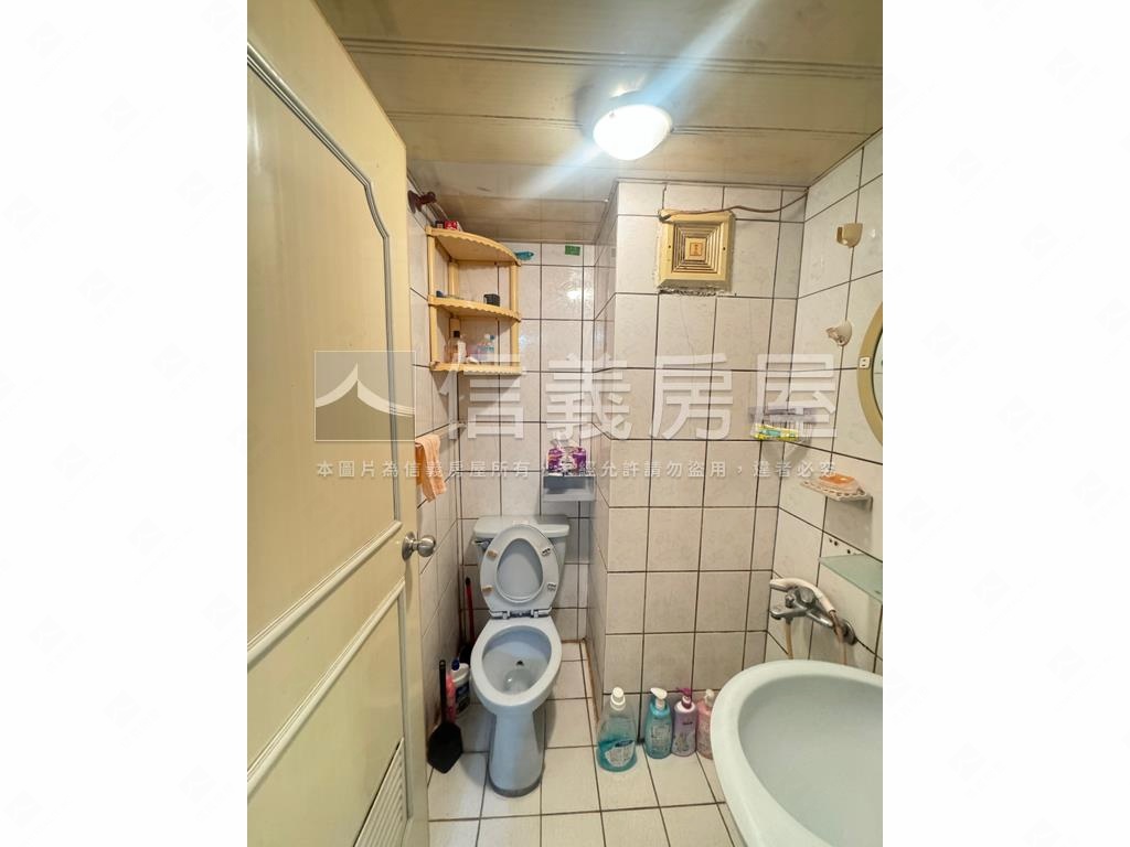 精華地段空間樂園房屋室內格局與周邊環境