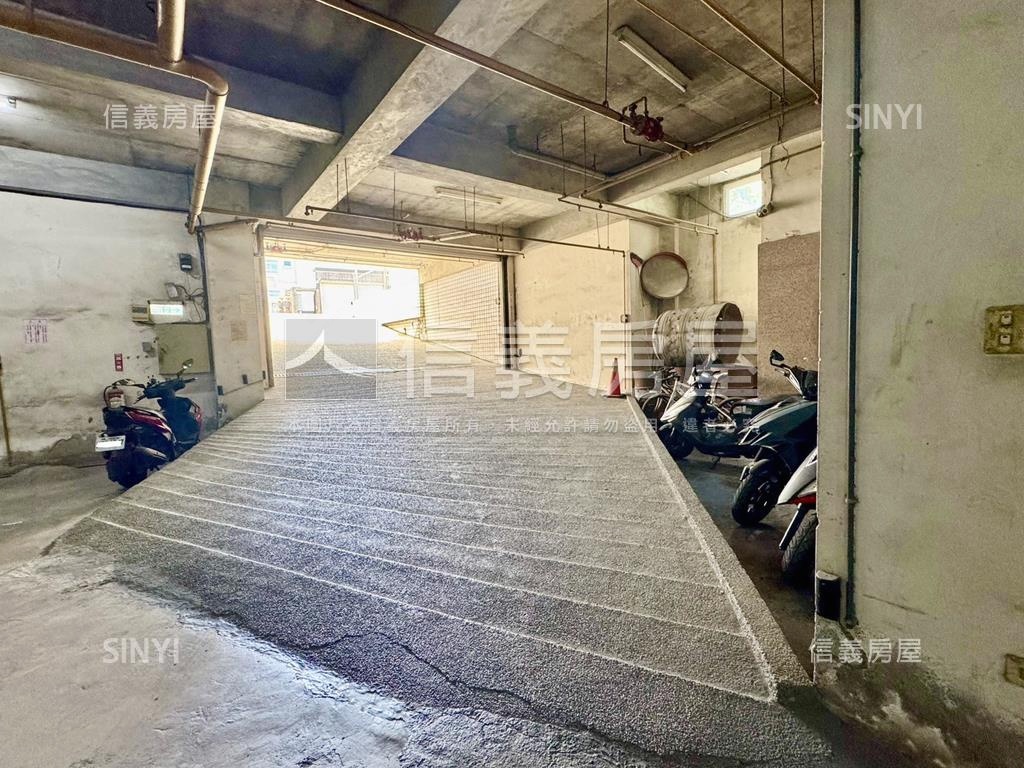 大灣國小｜溫馨三房車位宅房屋室內格局與周邊環境