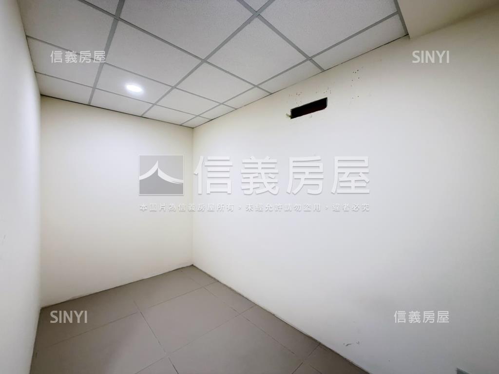 林維湖濱新綻店面Ａ房屋室內格局與周邊環境