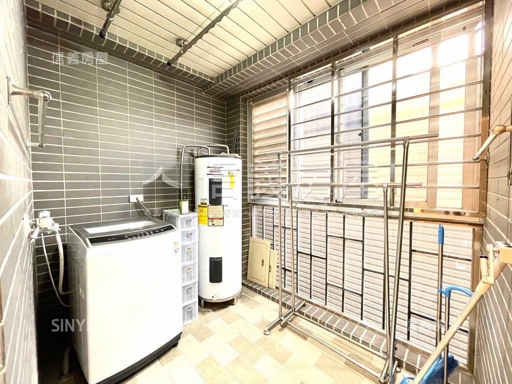東陽臻堡四房＋車位房屋室內格局與周邊環境