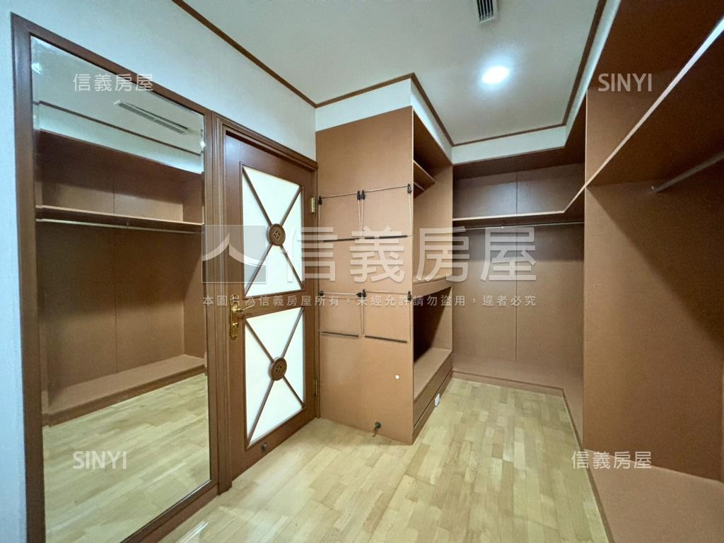 北區｜大地坪角窗花園豪宅房屋室內格局與周邊環境