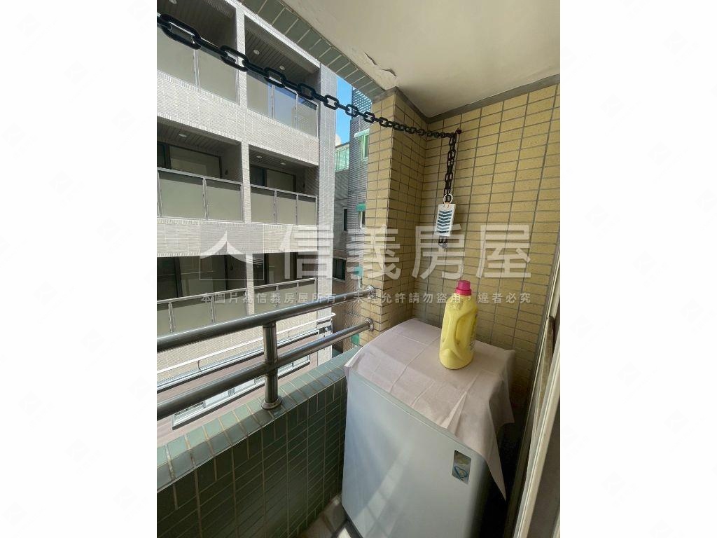 逢甲時代金鑽收租套房房屋室內格局與周邊環境