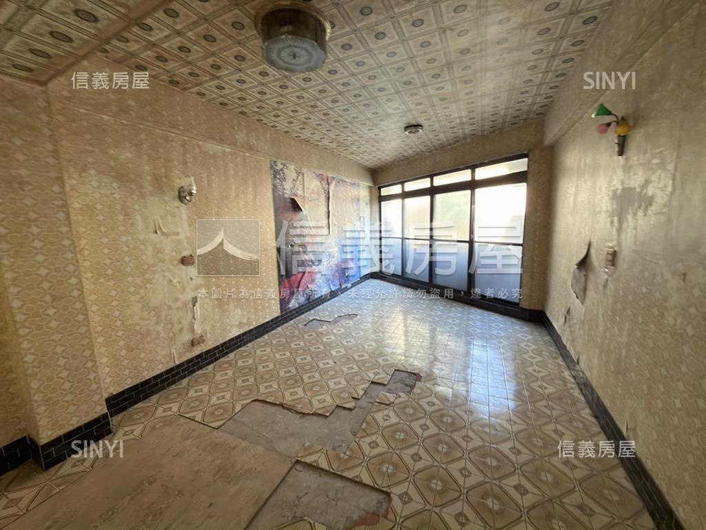 正民生路永樂商圈金店面房屋室內格局與周邊環境