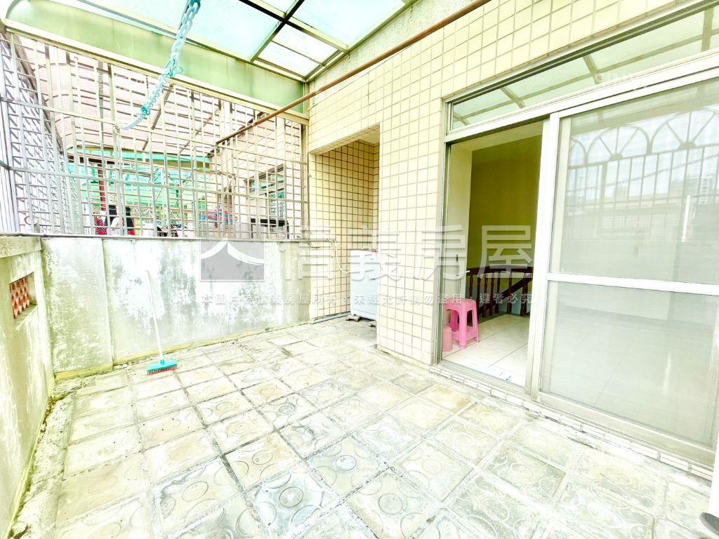 樹孝朝南優質安全美墅房屋室內格局與周邊環境