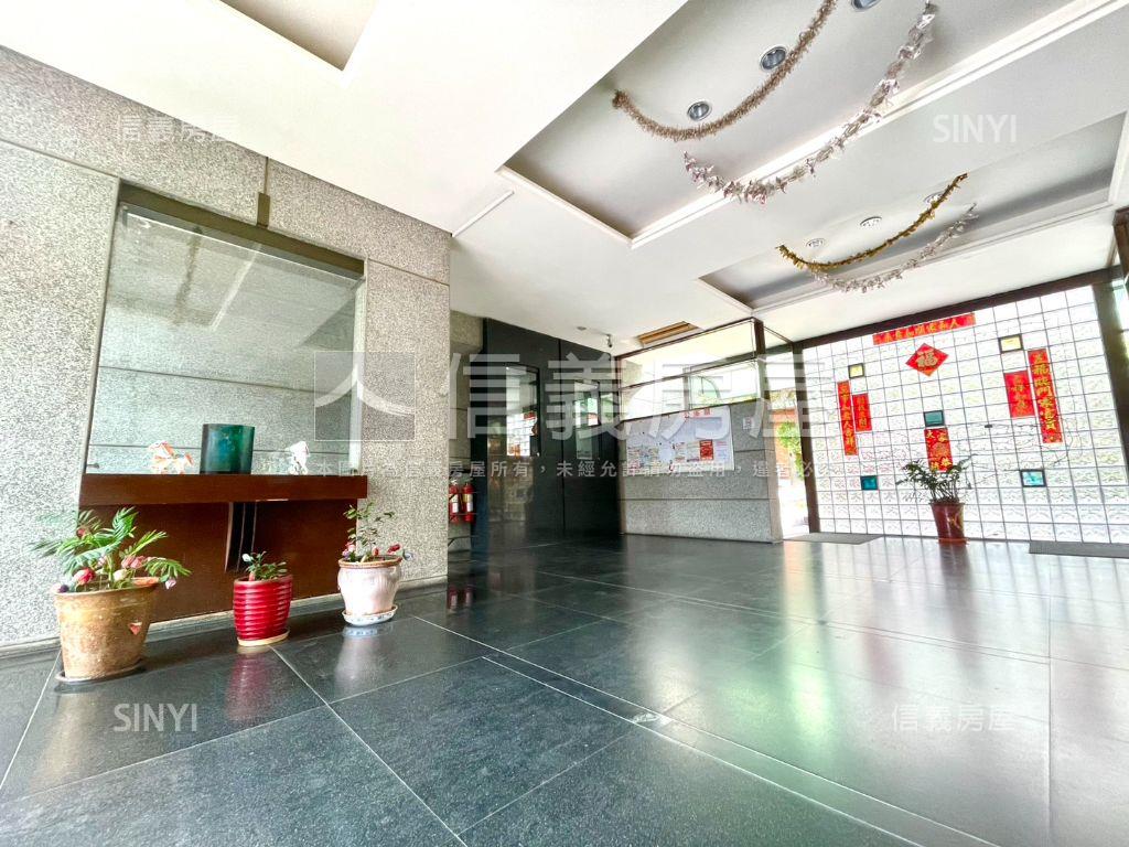 樹孝朝南優質安全美墅房屋室內格局與周邊環境