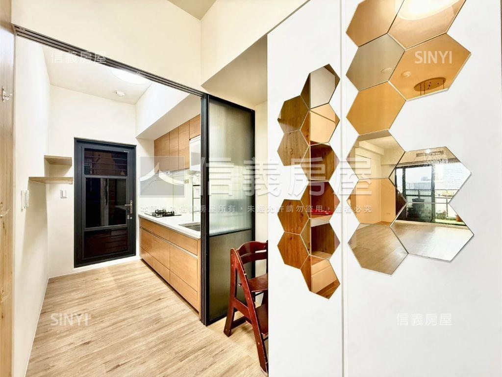 臻芯如邑｜邊間｜三房平車房屋室內格局與周邊環境