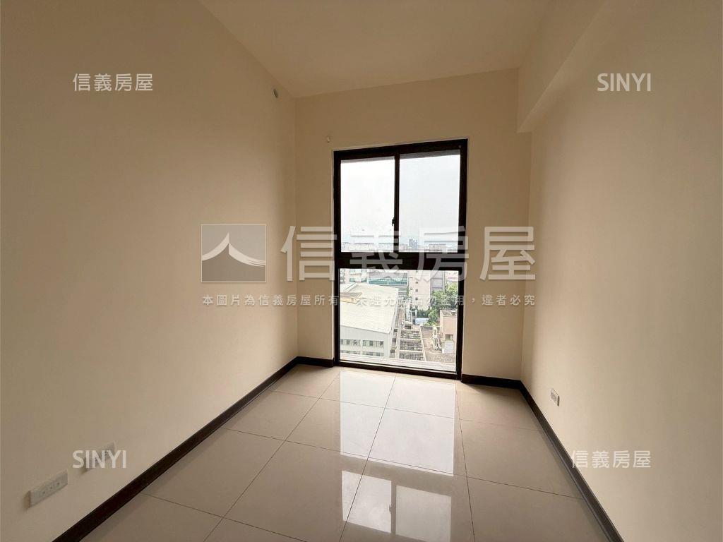 豐盛之城四房雙車位房屋室內格局與周邊環境