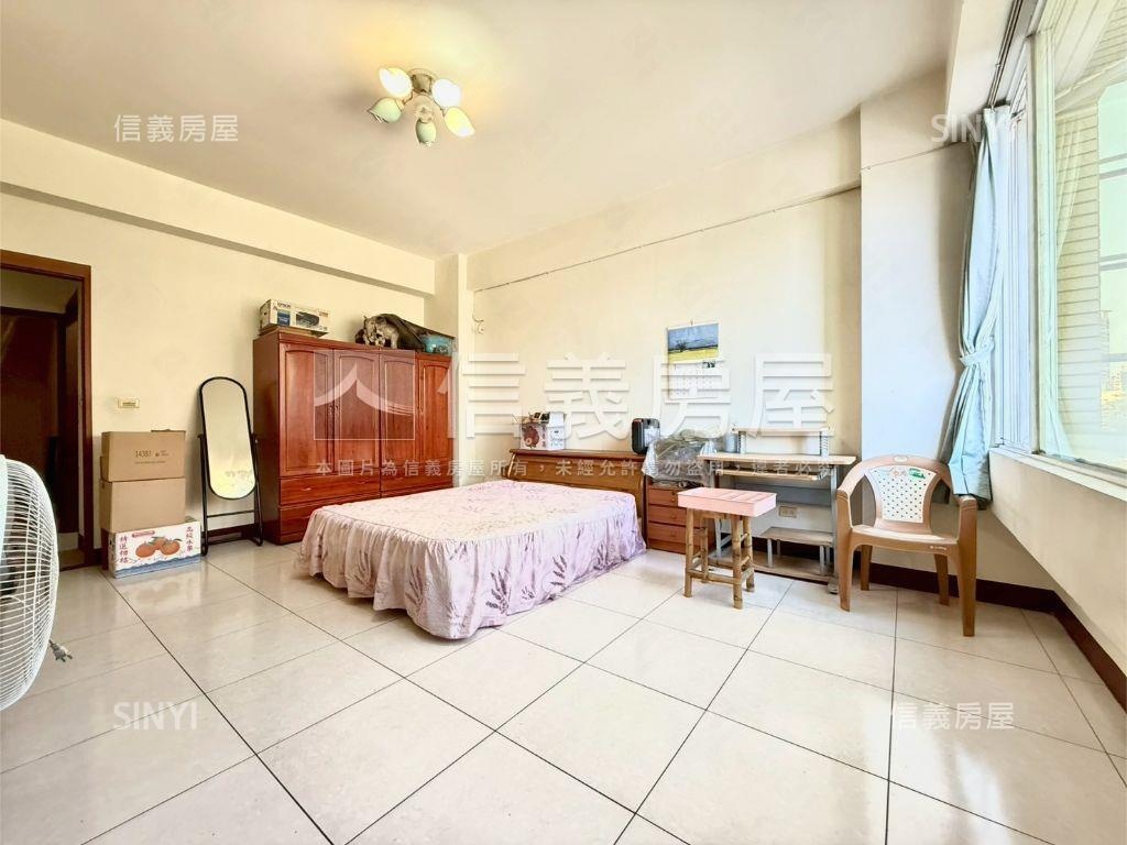 自由正路｜近國道校園透店房屋室內格局與周邊環境