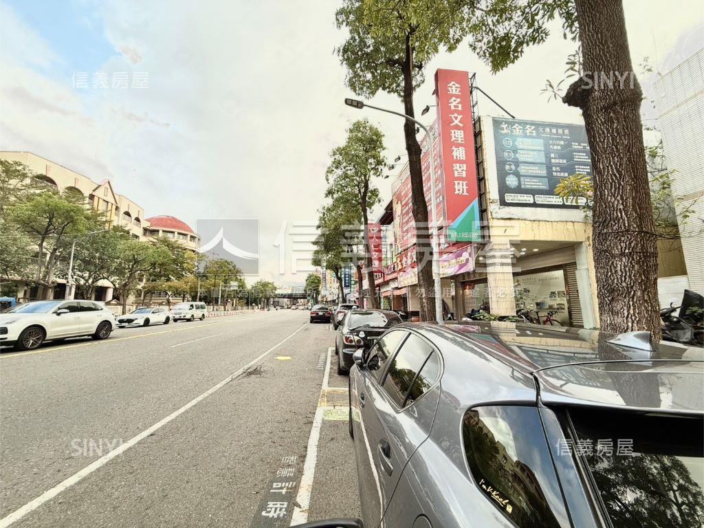 自由正路｜近國道校園透店房屋室內格局與周邊環境