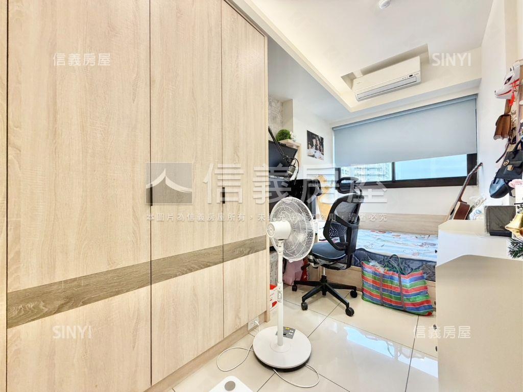 城又青裝潢美兩房房屋室內格局與周邊環境