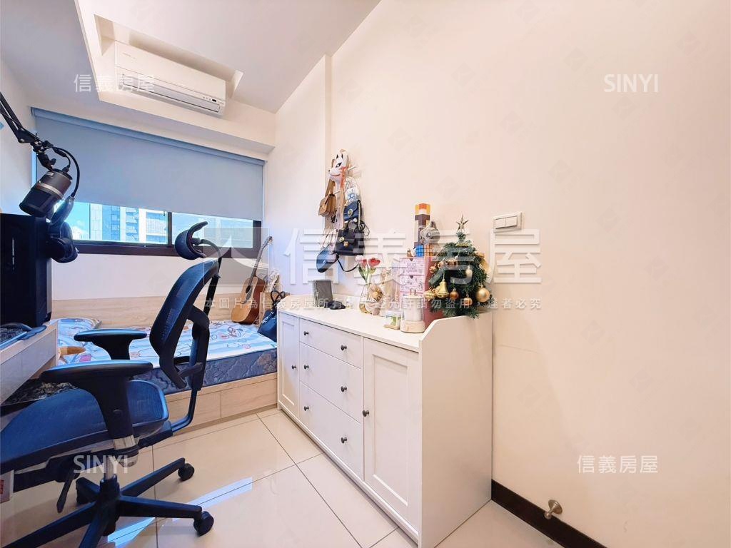 城又青匠心裝潢兩房車位房屋室內格局與周邊環境