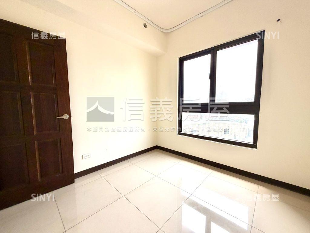 站前之星｜稀有陽光美屋房屋室內格局與周邊環境