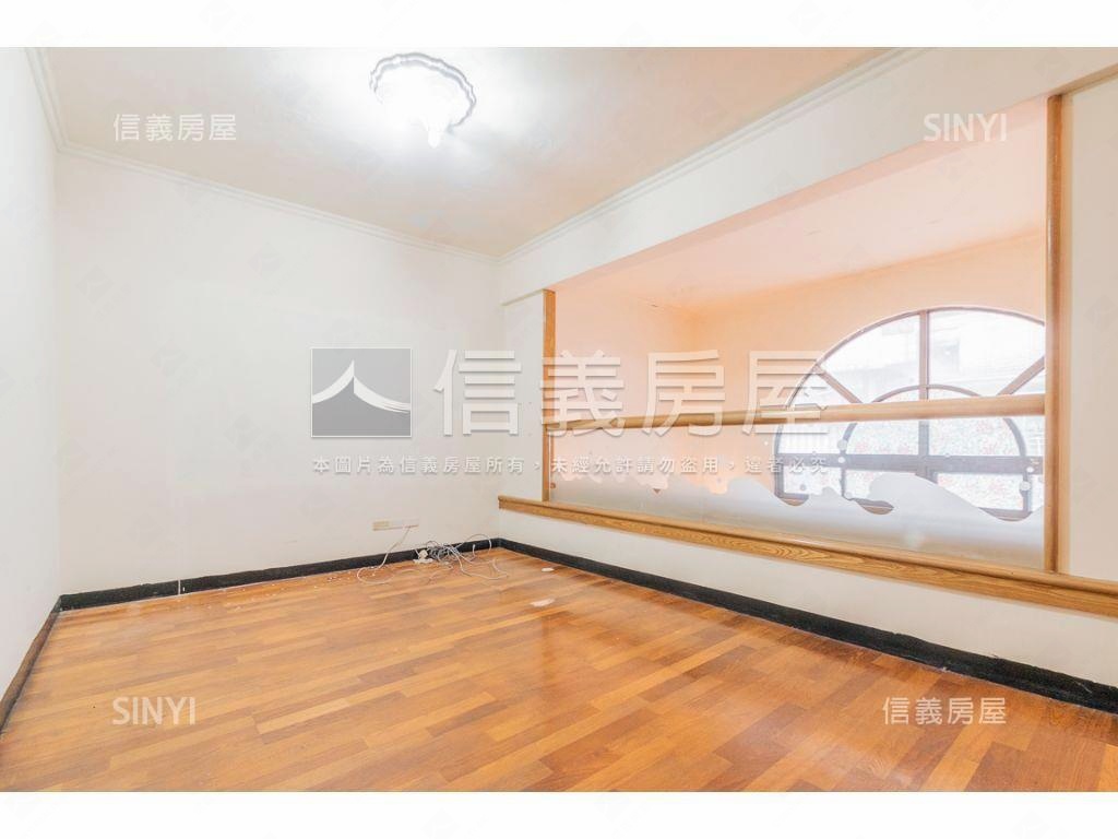 【近捷運】泰隆樓中樓房屋室內格局與周邊環境