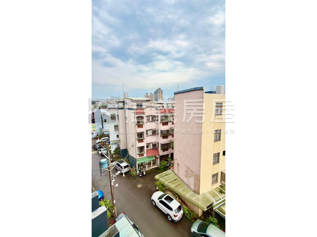 ｜中壢｜電梯前院停車豪邸房屋室內格局與周邊環境